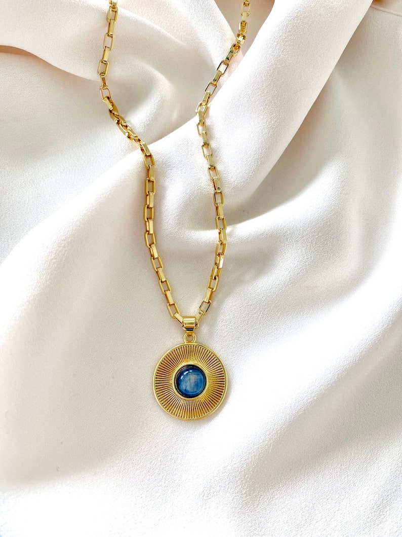 Vintage Style Medallion Necklace Blue Crystal Pendant Necklace Gold Filled Thick Link Paperclip Chain 70s inspired Jewelry Blue Gemstone image 1