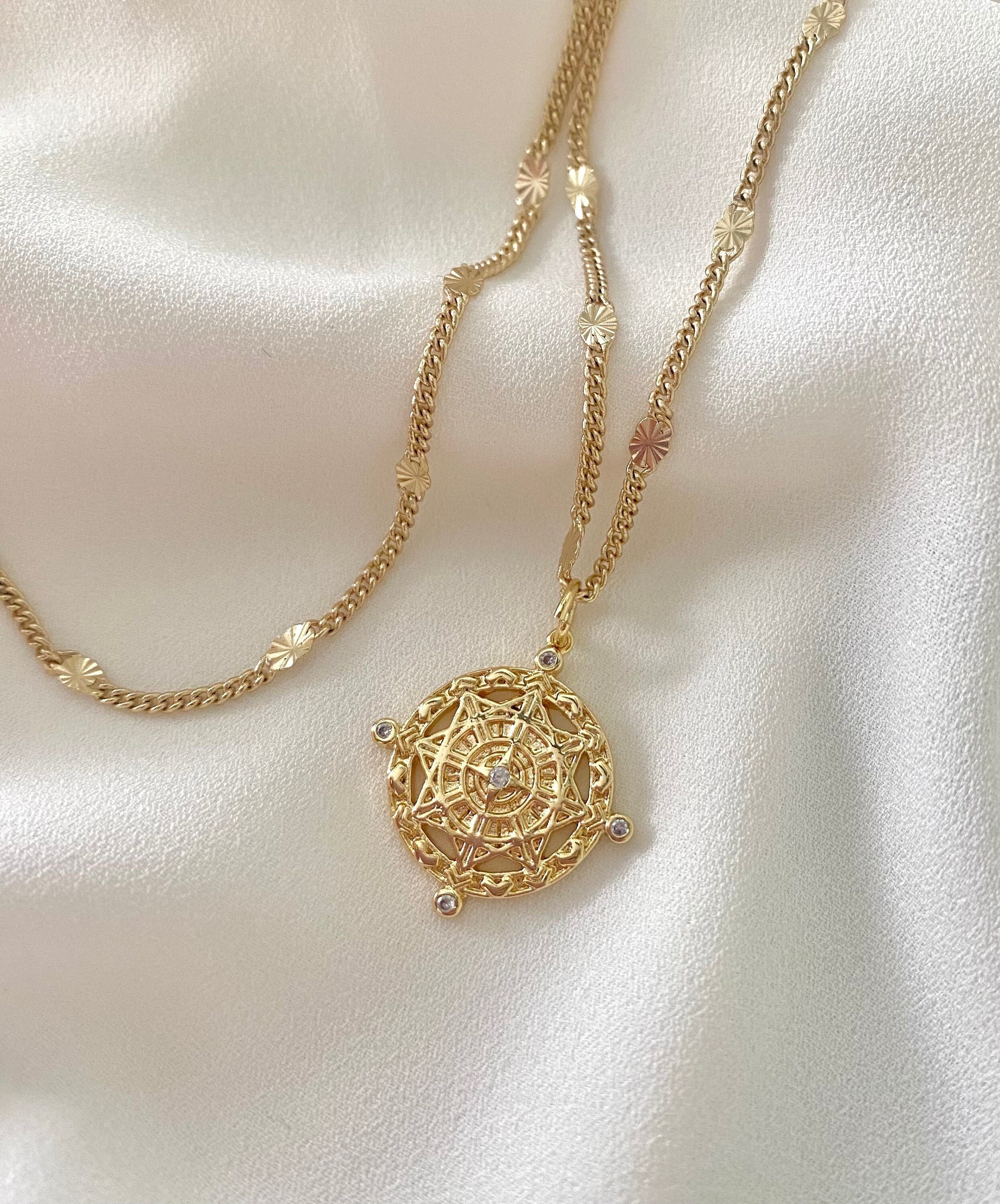 Gold Filled Medallion Necklace Gold Coin Layering Necklace World Traveler Gift Stacking Necklace Compass Pendant Necklace Wanderlust Jewelry