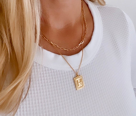 Fashion Stainless Steel 18K Gold Plated Mini Heart a to Z Alphabet Letter Initial  Pendant Necklace Jewelry for Women - China 18K Initial Pendants and Initial  Letter Pendant Necklace price | Made-in-China.com