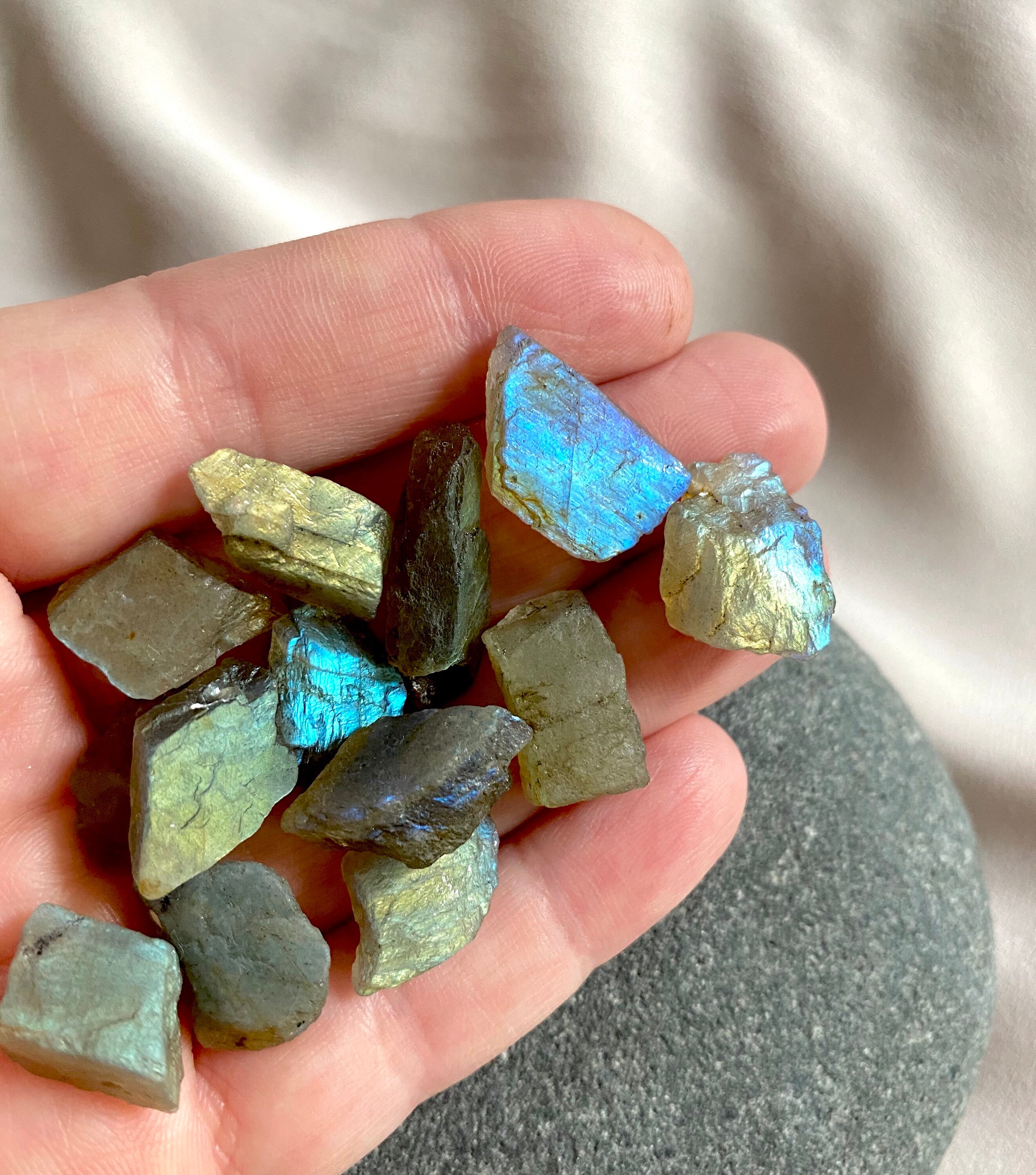 Flashy Labradorite Necklace Floating Labradorite Pendant | Etsy