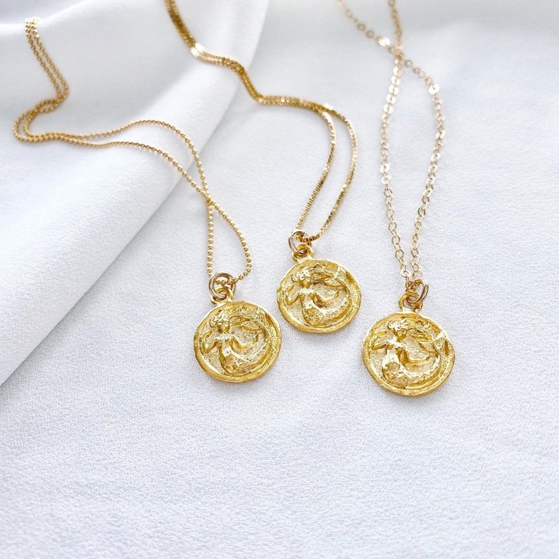 Dainty Mermaid Necklace Gold Mermaid Pendant Necklace Gold Filled Box Chain Mermaid Medallion Goddess Necklace Beachy Jewelry Layering Chain