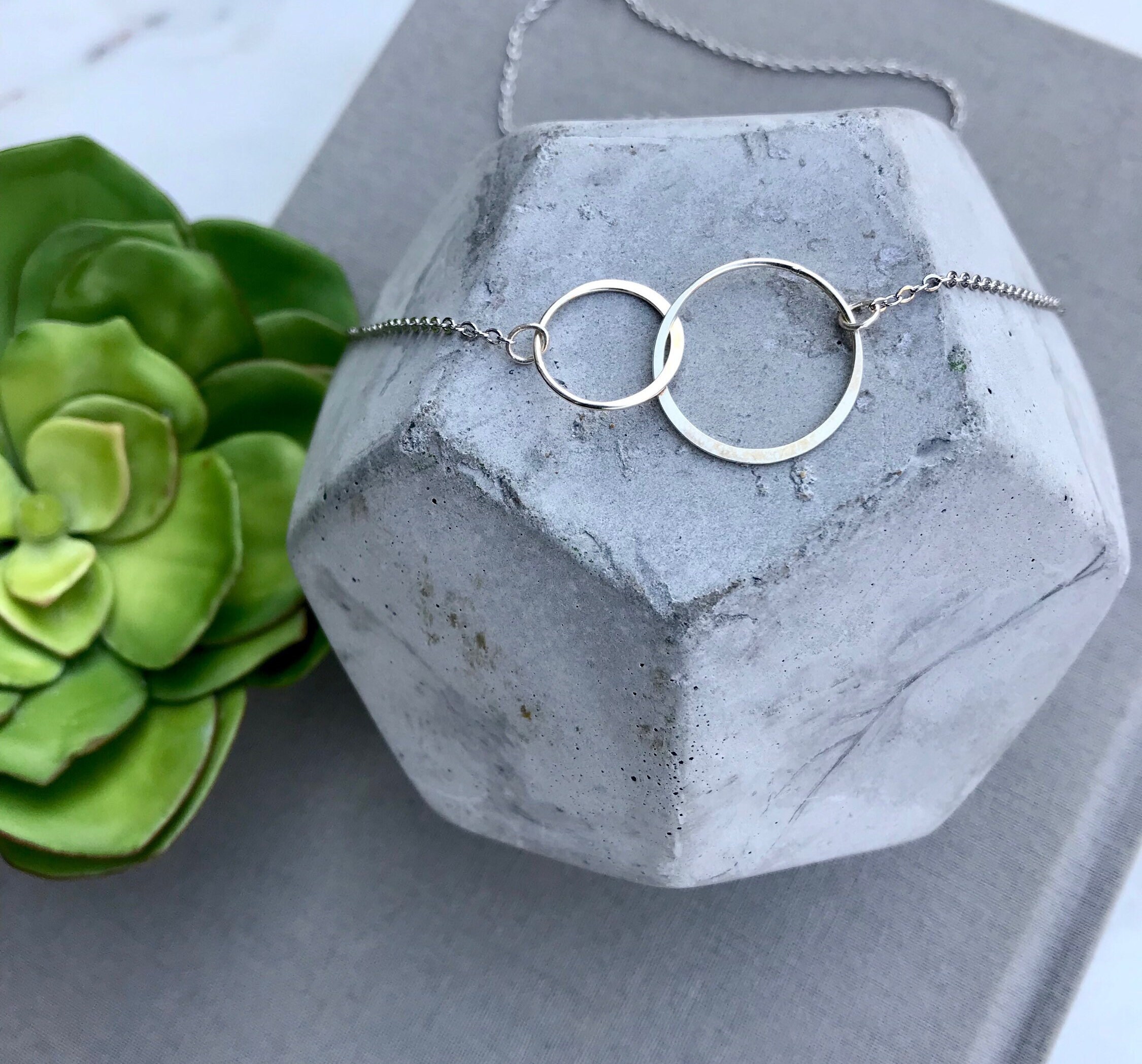 Sterling Silver Circles Necklace Interlocking Circles Necklace Etsy