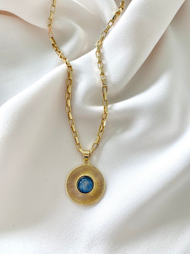 Vintage Style Medallion Necklace Blue Crystal Pendant Necklace Gold Filled Thick Link Paperclip Chain 70s inspired Jewelry Blue Gemstone image 7