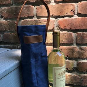 Waxed Canvas Wine Tote Bag: Modern BYOB Reusable Carrier