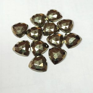 5, Pasteten Lot natürlicher Pyrit Edelstein, Pyrit Rosenschliff Cabochon Form Trillion, Designer Cabochon hoher Qualität loser Edelstein,