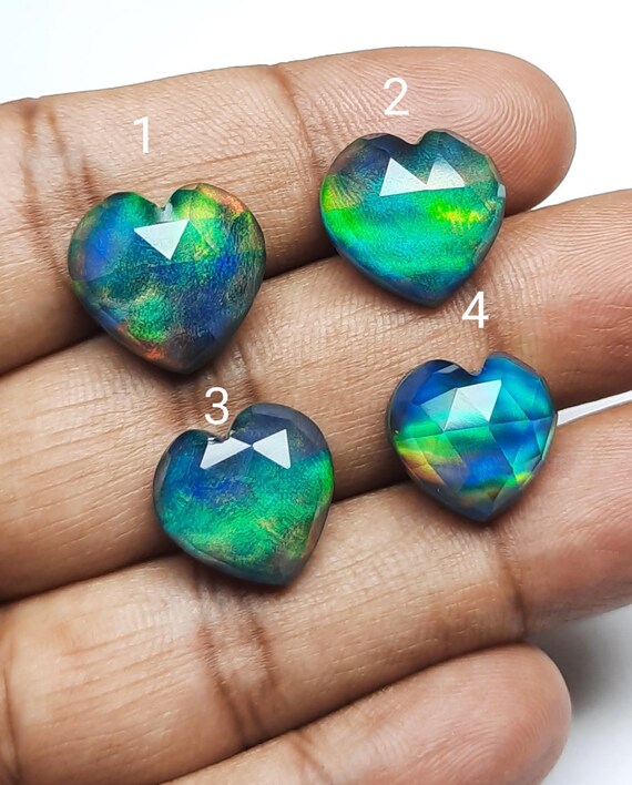 Pies, Aurora Opal Doublet Quartz Gemstone, Carving Heart Shape