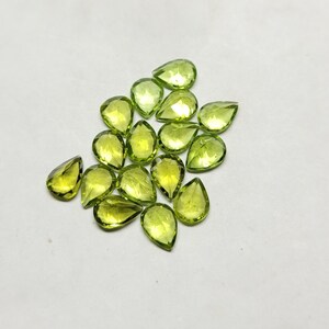 5 pecs lot, natural faceted peridot gemstone, smooth cut gemstone, pear shape size 7x6 mm high quality loose gemstone,