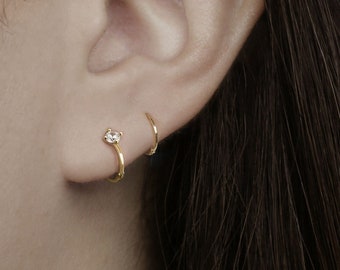 14k Solid Gold CZ Hoop Earring – Single Cartilage Helix Piercing Earring (Clip-On)