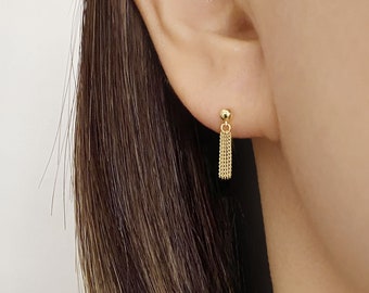 14k Solid Gold Ball Tassel Stud Earring, Dainty Chain Stud Earring, Minimalist Earring, Helix Cartilage Lobe Piercing, Unique Earring