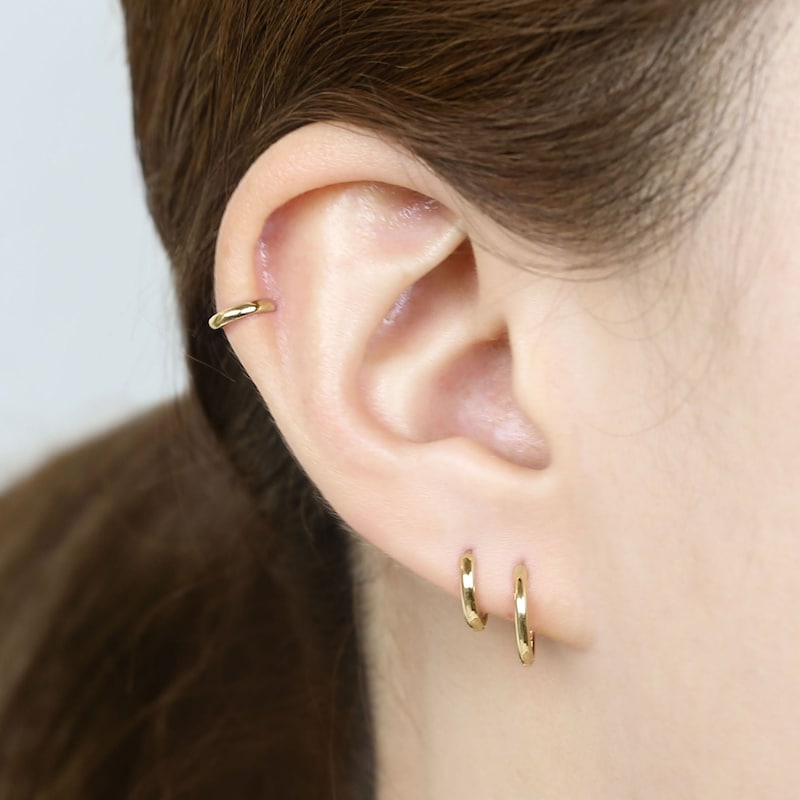 SMALL HOOP EARRINGS GOLD BRASS
