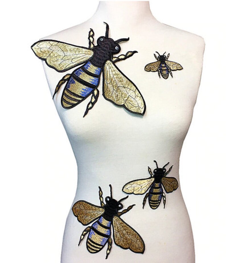 Set of 4 Large Embroidered Bee Patch Embroidery Bees Applique Big Patches For Clothing Bag Parches DIY Accessories Sew