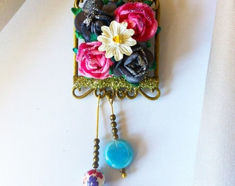 Small birdcage brooch with flowers and pearls