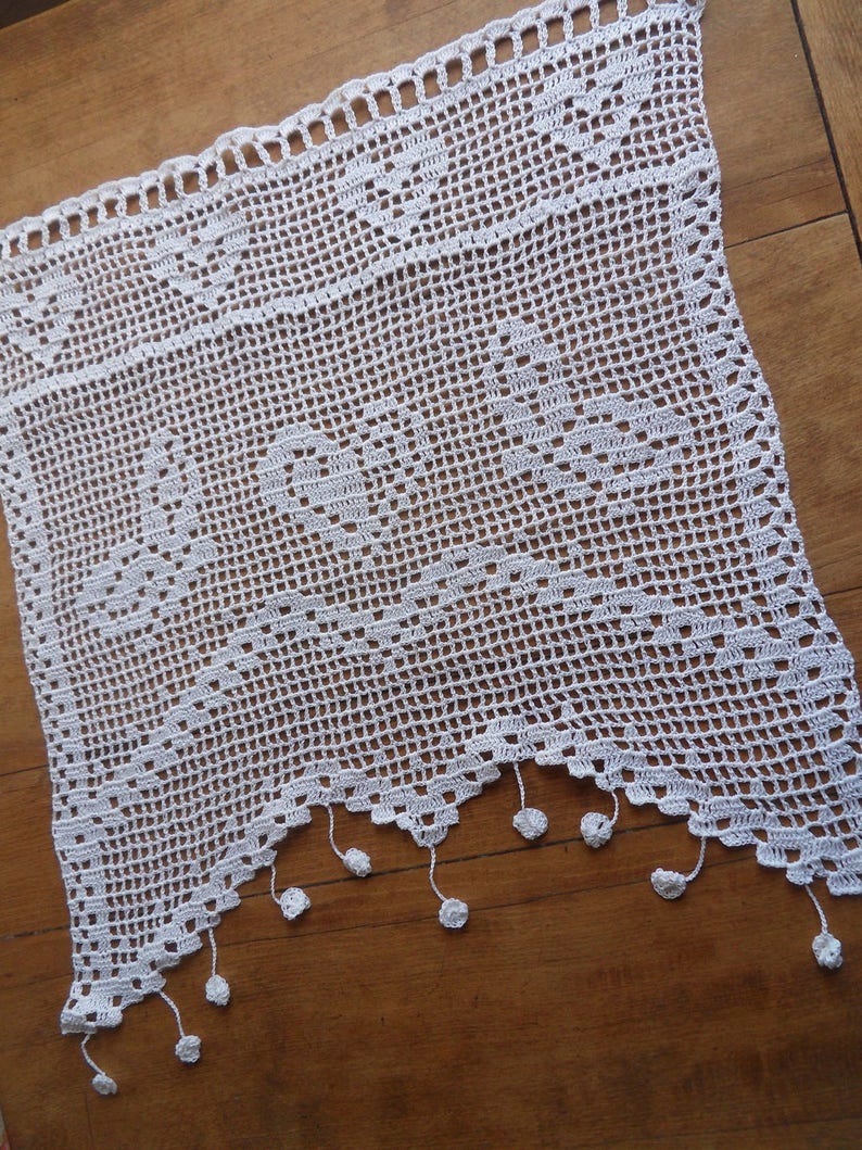 rideau crochet fait main papillons en 50 cm de large image 1