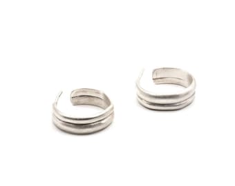 Boucles d'oreilles en argent sterling, Boucles d'oreilles minimalistes en argent sterling, Boucles d'oreilles simples, Boucles d'oreilles minimalistes, Cadeau pour elle