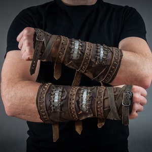 Dragon Scales Leather Bracer, Viking Bracer, Armadura De Cuero Para LARP,  Cosplay Y Ferias De Fantasía -  Canada
