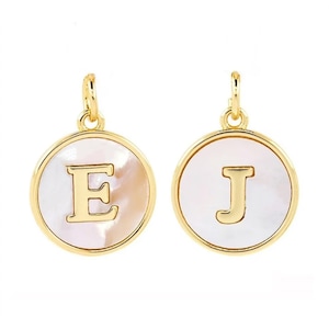 Colgante de lujo con 26 letras, accesorios con incrustaciones de latón, concha de perla, alfabeto A ~ Z, colgante personalizado con iniciales y nombre, joyería