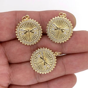 Gold Dragonfly Pendant Jewelry,Brass Micro Pave Zircon Medallion Decorative Jewelry Accessories, Round Necklace Pendant For DIY Jewelry