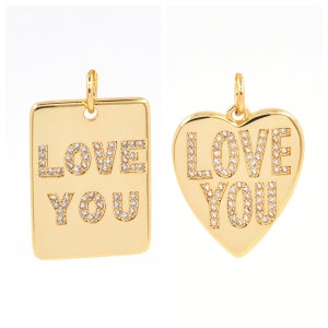 2 colgantes únicos de oro con la letra "Te amo", con forma de corazón rectangular de circonita pavé de cobre, para hacer joyas DIY.