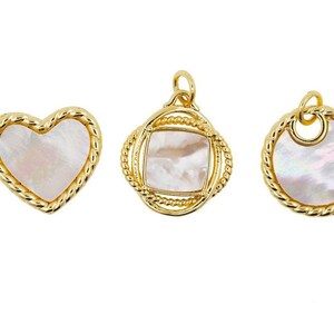 2 Stücke Einfache Shell Perle Anhänger Zubehör 18k Gold Kupfer Überzug Herz Runde Charme Anhänger Schmuck, DIY Armband Halskette machen