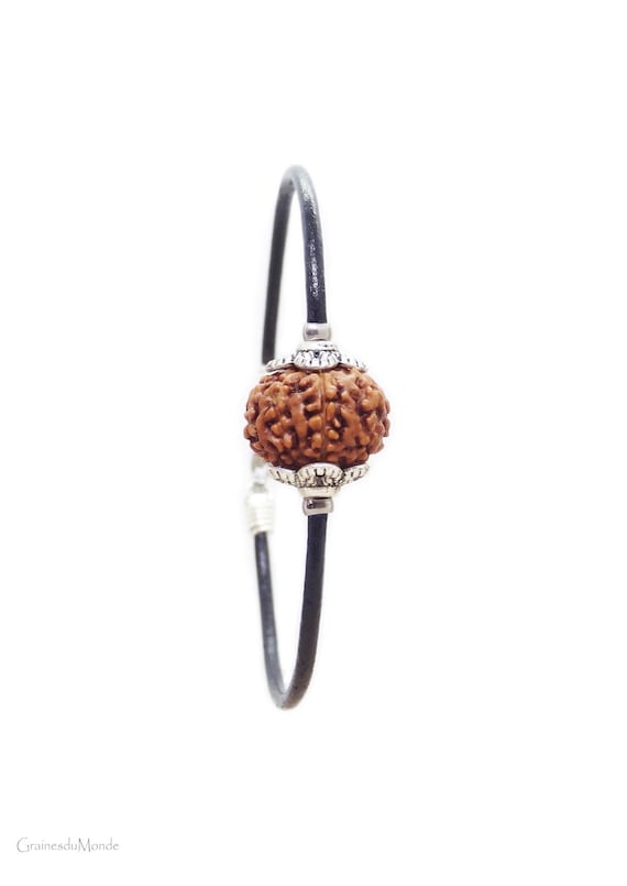 2mm leather bracelet and Rudraksha 8 Mukhi (Elaeocarpus ganitrus) 14mm diameter, origin Indonesia