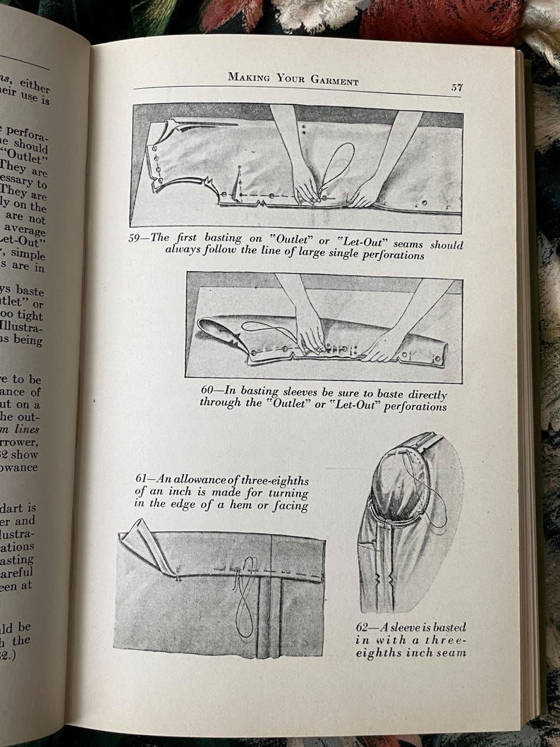 Puede incluir: Una p&aacute;gina de un libro de instrucciones de costura titulado Making Your Garment, p&aacute;gina 57. Contiene cuatro ilustraciones en blanco y negro que muestran t&eacute;cnicas de confecci&oacute;n de prendas, incluyendo el hilvanado de costuras, mangas y dobladillos.