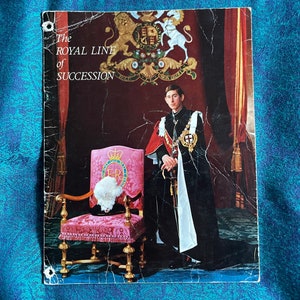 Vintage &quot;Royal Line of Succession&quot; British Monarchy genealogy booklet, history, England, European history, royalty, Prince Charles, Pitkin