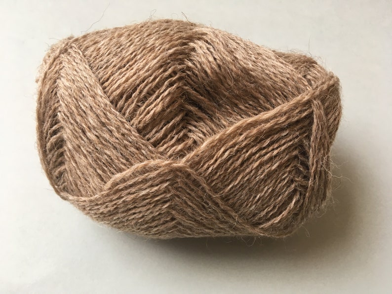 Jamieson /& Smith Shetland Wool Heritage Natural Wool undyed lambswool knitting yarn light fingering sock yarn 2ply 25g ball