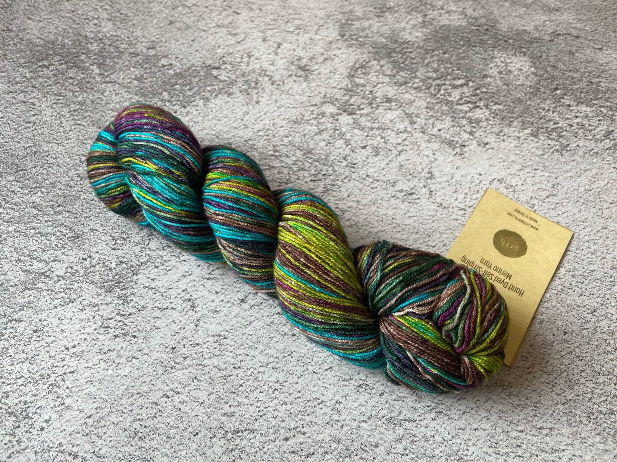 Urth Yarns Koozoo Hand Dyed Bulky Merino Yarn -  Portugal