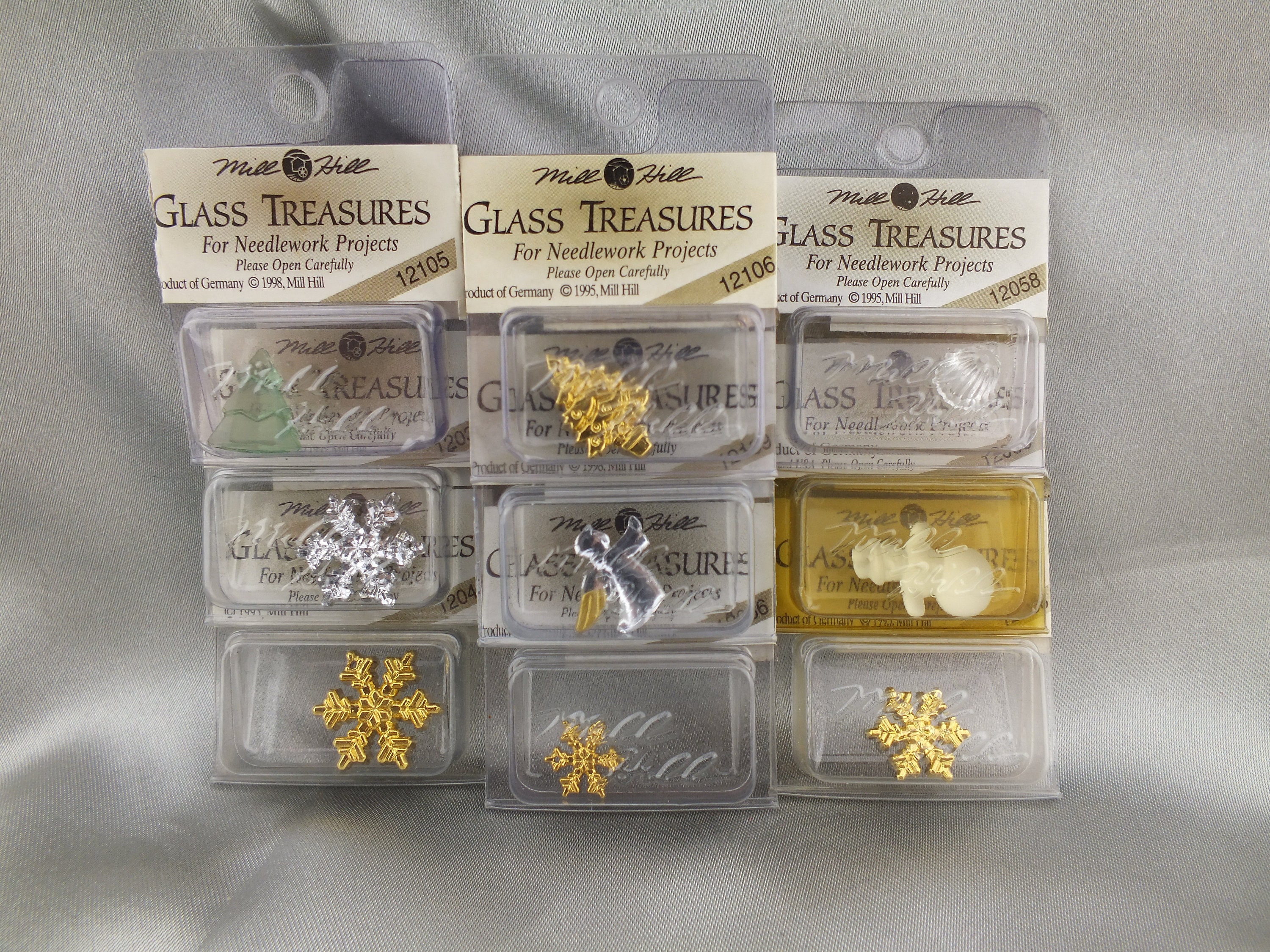 Mill Hill Glass Treasures, Christmas. Snowflakes, Trees, Snowman, Angel