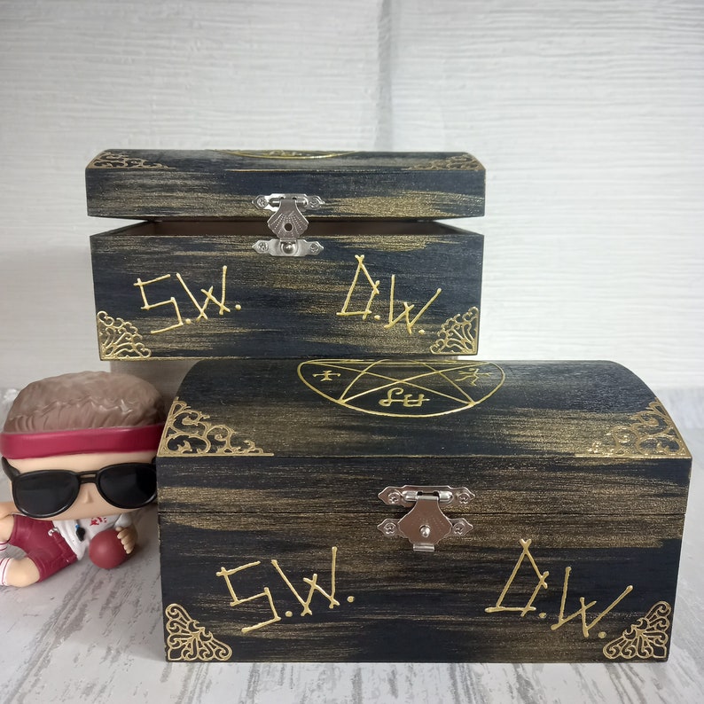 Supernatural Family Business Protection Box. Demon trap, pentagram, Angel, Winchester, curse box, jewellery box, jewelry box, gift image 2