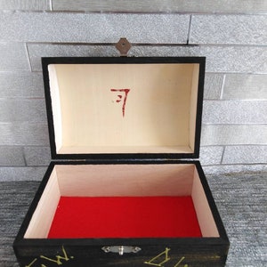 Supernatural Family Business Protection Box. Demon trap, pentagram, Angel, Winchester, curse box, jewellery box, jewelry box, gift image 7