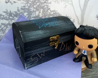 Supernatural Demon Protection Symbol Box. Black and silver, bright blue glitter, new latch style.