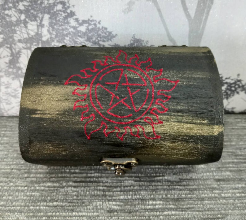 Supernatural Demon Protection Symbol Box. Black, blue and silver or black, red and gold. image 4