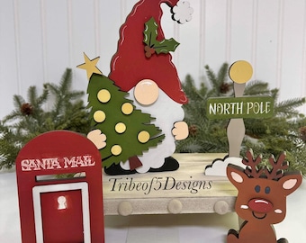 Gnome plank Sitters Svg | Gnome Svg-bestanden | Kerstkabouter tekent Svg | Kerstkabouter plank Sitter Svg | Kaboutertekens | Laserklare bestanden |