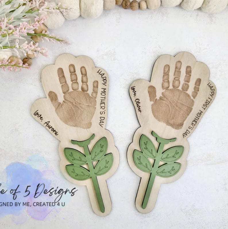 Letreros para el Día de la Madre hechos a mano por niños / Letreros con huellas de manos para niños / Letreros para el Día de la Madre / Letreros para el Día de la Madre / Letreros para el Día de la Madre imagen 1