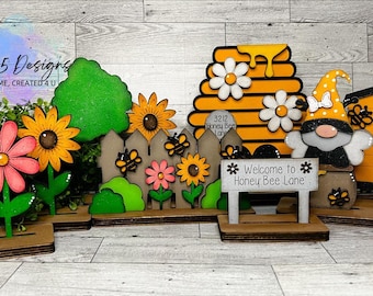 Bee Shelf Sitter Scene Svg | Spring Shelf Sitters Svg | DIY Spring Shelf Sitter | Bee Signs Svg | Spring DIY Kits Svg | Laser Ready Files |