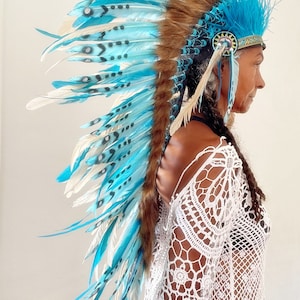 Turquoise Blue Real Long Feather Head Dress, Glamorous Turquoise and Beige Ostrich Feather Trim head Piece, Festive Head Wear.