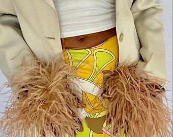 Fluffy Beige Ostrich Feather Wrist Bangles, Adjustable Feather Bracelets