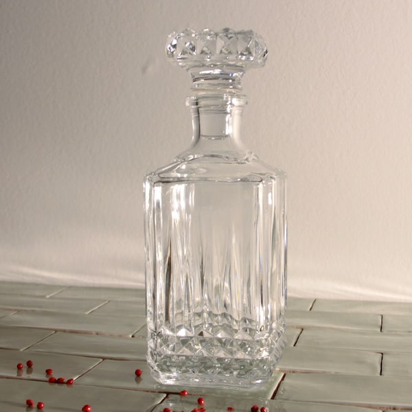 Vintage-Whisky-Dekanter-Glasgeschirr aus geschliffenem Kristall