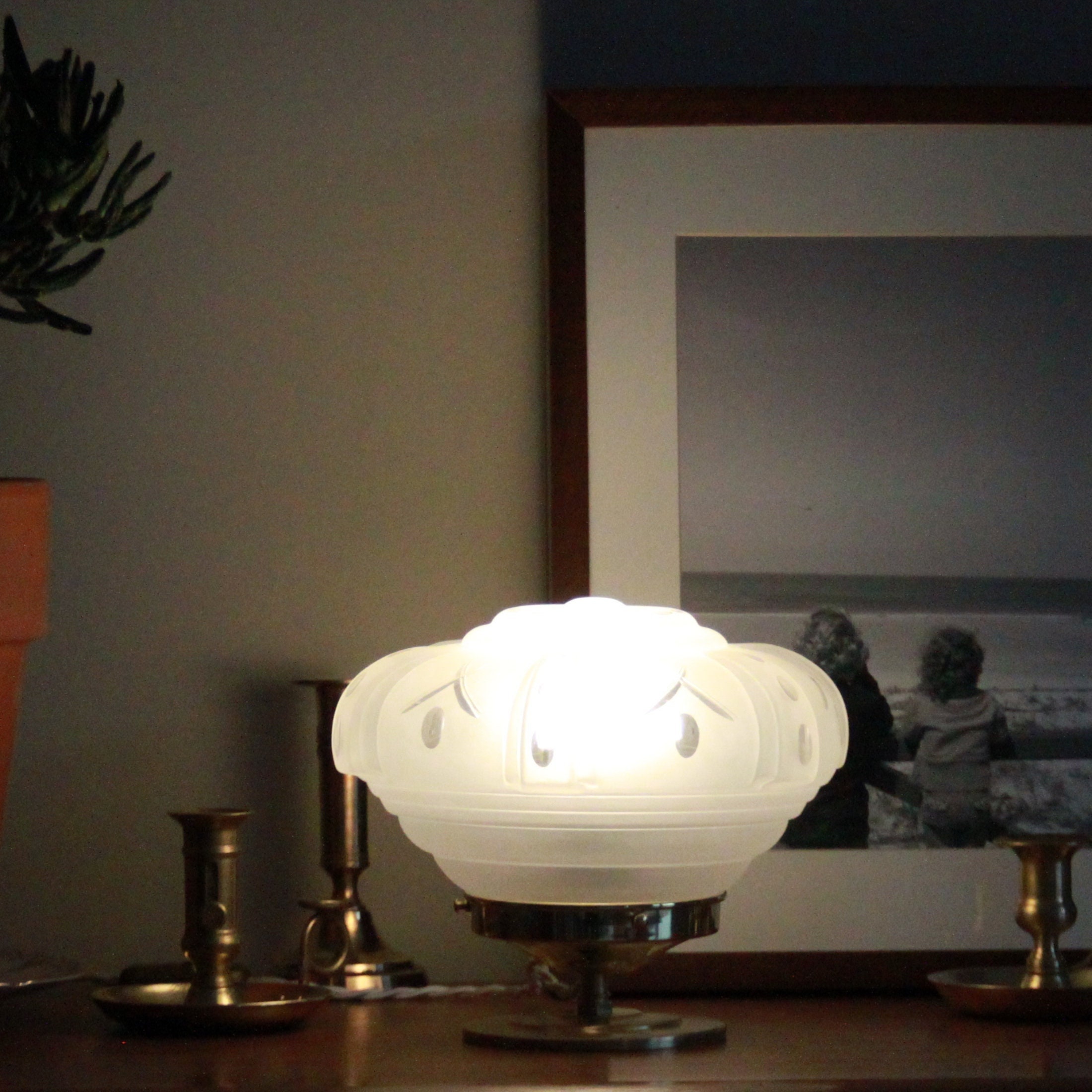 Lampe Chevet Appoint Laiton Globe Ancien Verre Dépoli Art Déco Vintage Décoration Chambre Salon Tabl