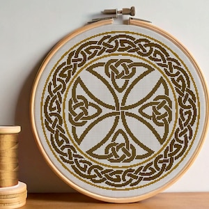 Celtic cross stitch pattern. Irish ornament cross stitch modern. Celtic Knot embroidery Easy cross stitch PDF Counted cross stitch beginners