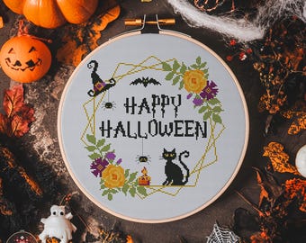 ロー　ハロウィンデザインシート ハッピーハロウィン クロスステッチパターン：黒猫、花、魔女の帽子
