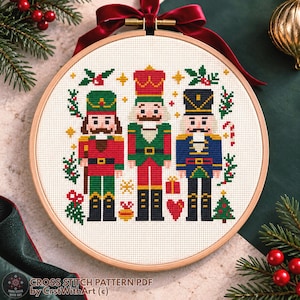 Nussknacker Kreuzstichmuster PDF. Festliche Weihnachtssoldaten Stickdatei. DIY Winter Dekor