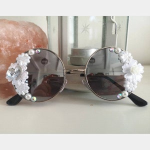 BRIDE Silver and White Classy Sunglasses