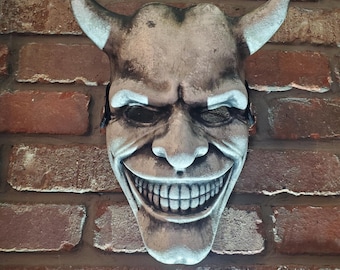 Black phone grabber mask