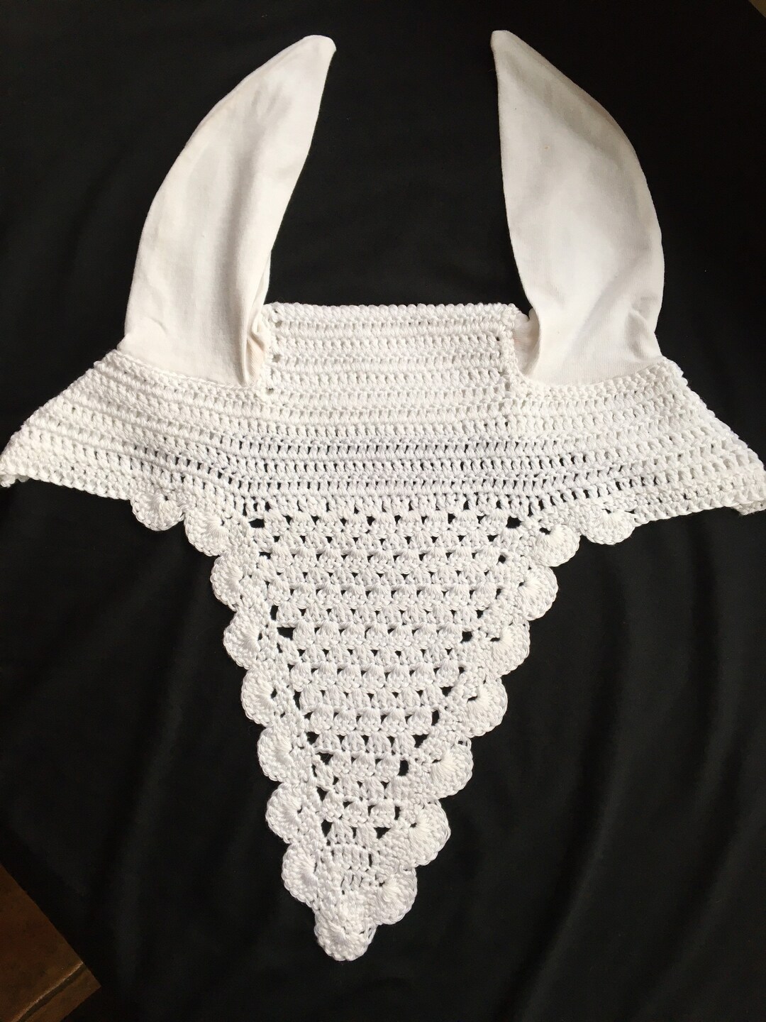 Bonnet Blanc Femme Avec Ouverture Pour Queue De Cheval - Doux Et Extensible - Avec Masque Gratuit