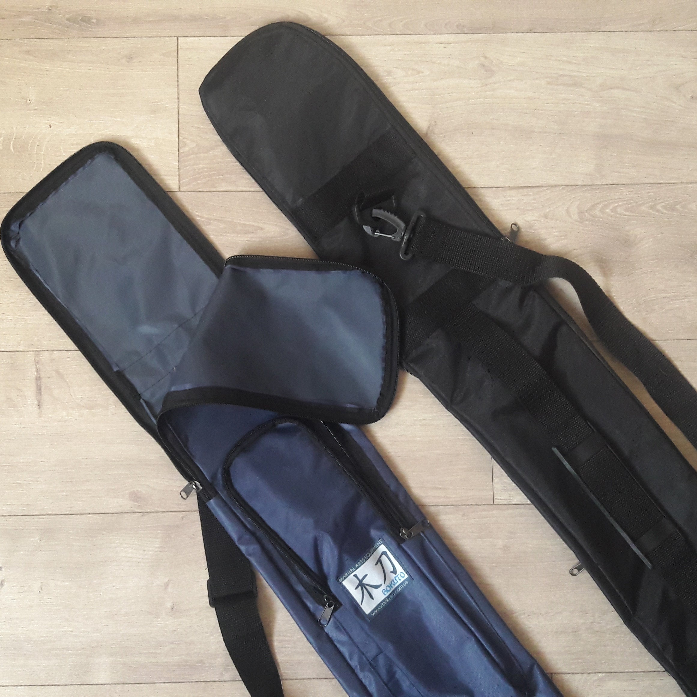 Carry case bag Bokuto Deluxe with a zip lock for bokken katana