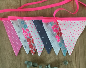 Pennant garland