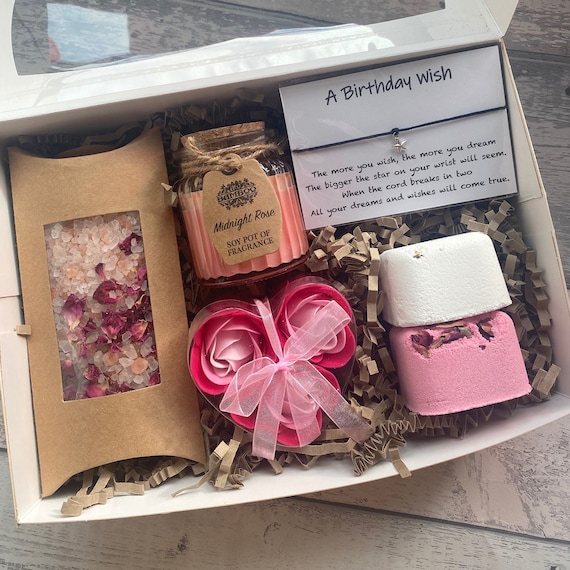 Happy Birthday Spa Box Set, Pamper Hamper Shower Steamer Gift For Women, Self Care Kit, Birthday Gift For Her Nan Mum Auntie Sister Friend