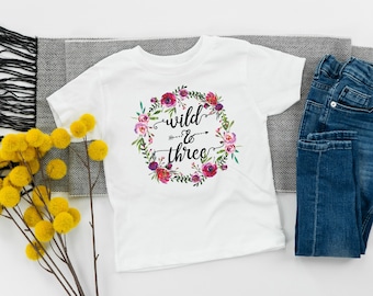 Tres años de edad cumpleaños camisas chica, salvaje y tres, 3er cumpleaños camisa, tercera camisa de cumpleaños, tercer cumpleaños traje Threenager Boho cumpleaños cumpleaños
